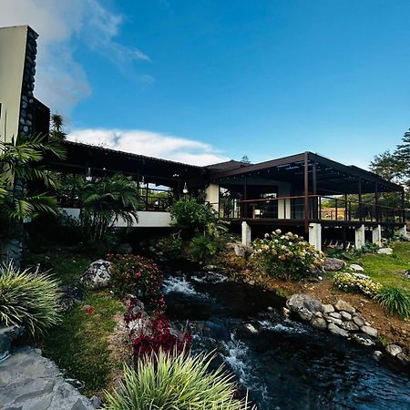 Hotel Dos Rios Volcán Zewnętrze zdjęcie